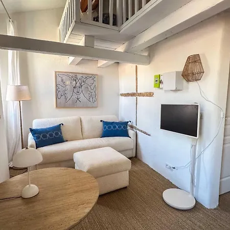 Elegant Appt - 1bdr-2p - Near Paris & La Defense アパート *